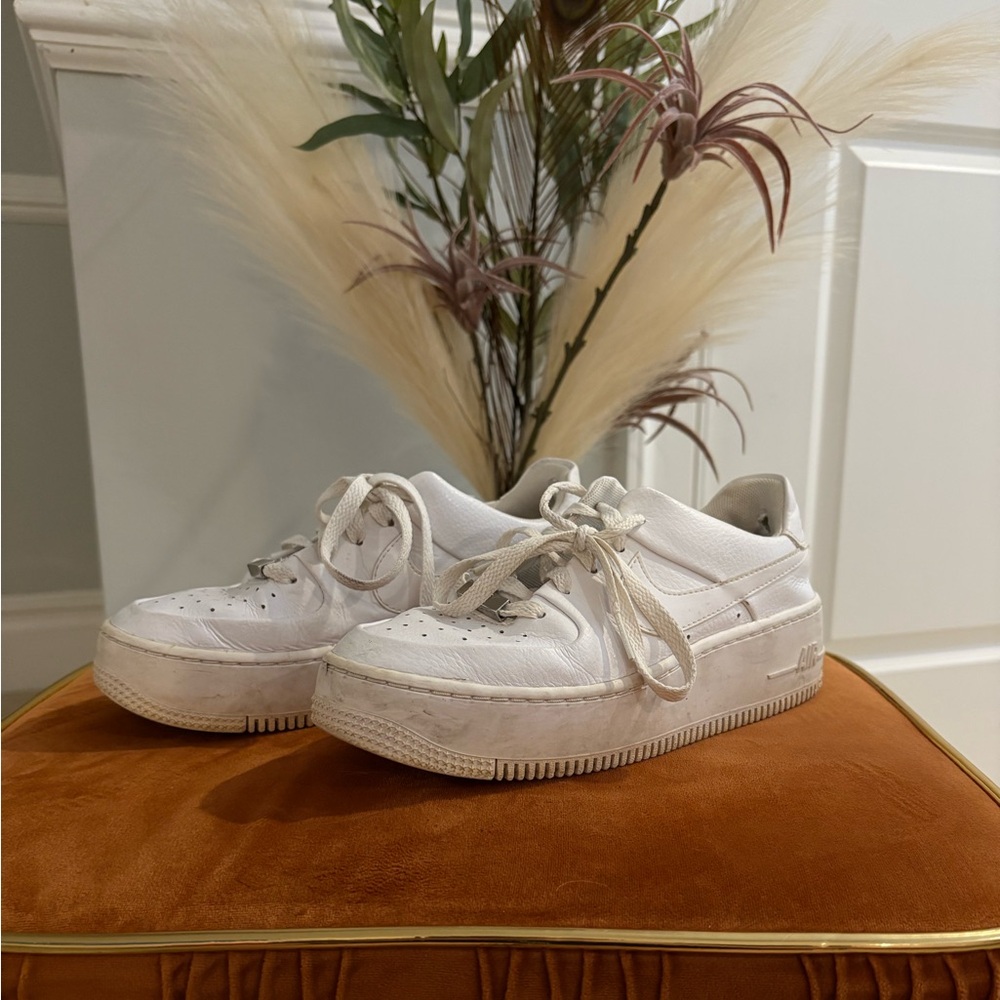 Air Force ones 6.5- platform sneakers